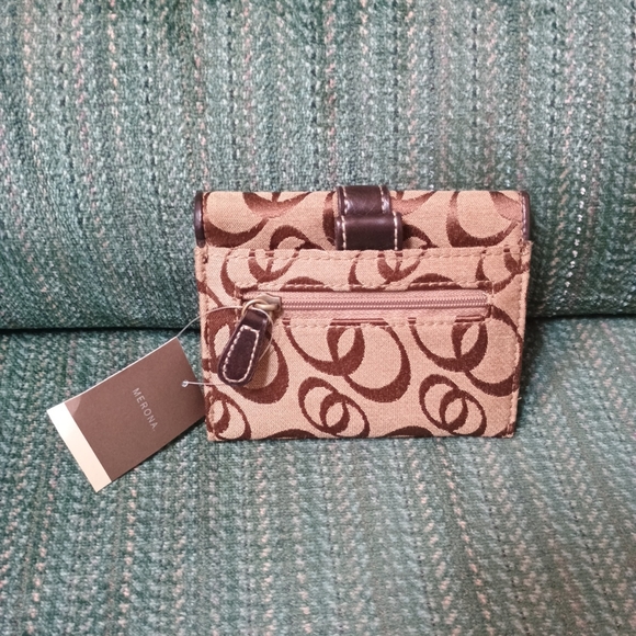 COACH Sherman Signature C Brown Suede  Boots Sz 6B & NWT Merona Wallet - Picture 8 of 11